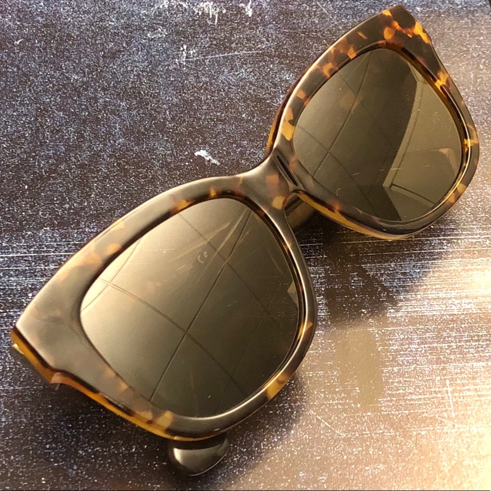 NWT Kate Spade Lorels 🕶 Sunglasses 🐢